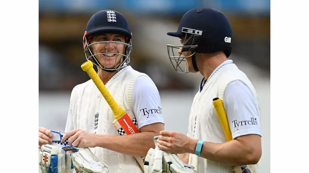 England's Harry Brook (left) and Dan Lawrence (right) (Photo: X/@englandcricket) England's Harry Brook (left) and Dan Lawrence (right) (Photo: X/@englandcricket)