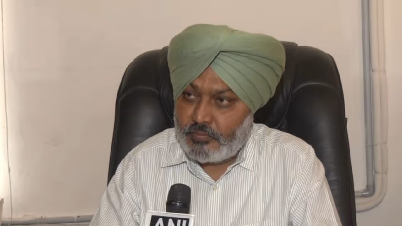 Punjab Finance Minister Harpal Singh Cheema (Photo/ANI) Punjab Finance Minister Harpal Singh Cheema (Photo/ANI)