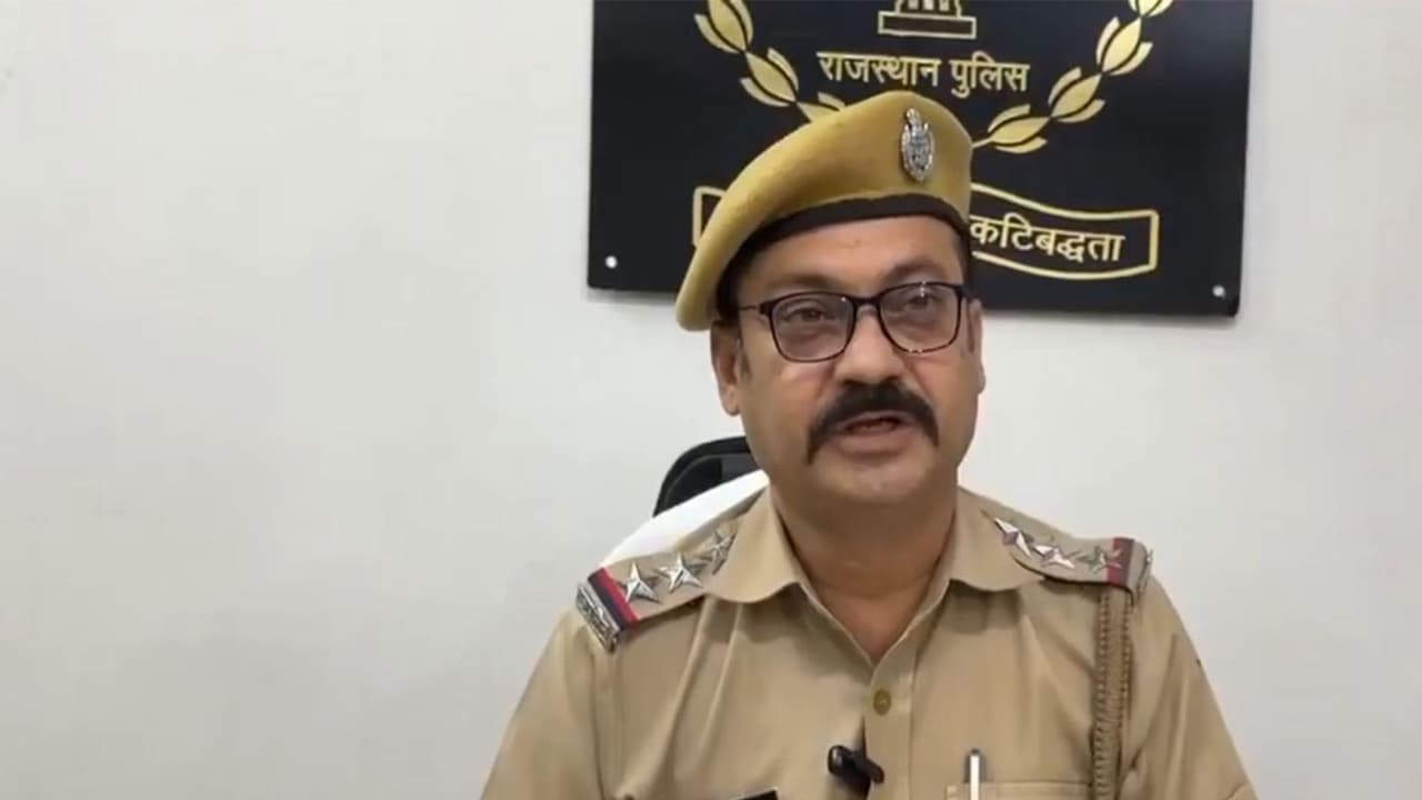 SHO Dinesh Jiwani (Photo/ANI) SHO Dinesh Jiwani (Photo/ANI)