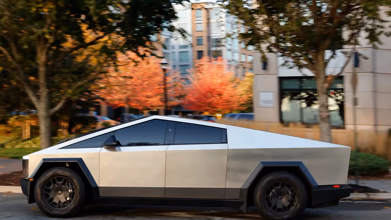 https://stocktwits.com/news articles/markets/equity/tesla cybertruck price hike is demand really strong/cZYkL7YRJ87 https://stocktwits.com/news articles/markets/equity/tesla cybertruck price hike is demand really strong/cZYkL7YRJ87