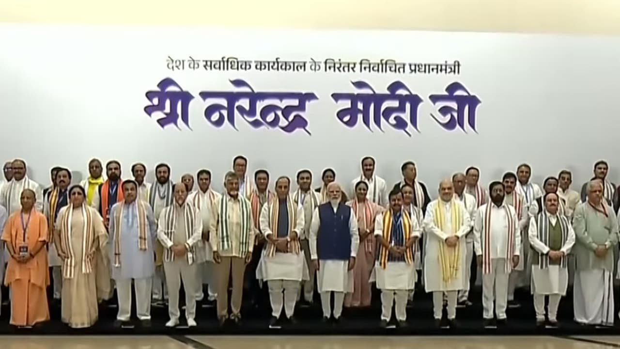 Group photo of NDA leaders with PM Modi after meeting at Bharat Mandapam (Photo/DD News) Group photo of NDA leaders with PM Modi after meeting at Bharat Mandapam (Photo/DD News)