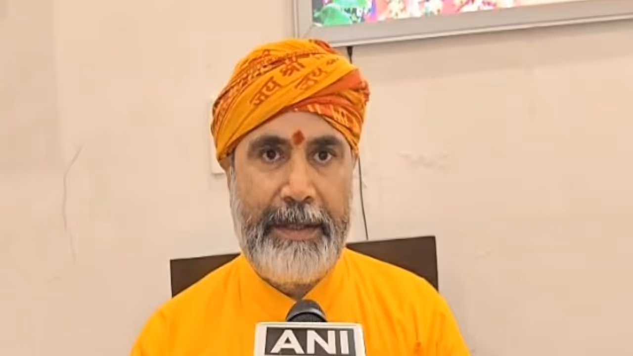 Shri Ram Lalla’s priest Santosh Tiwari (Photo/ANI) Shri Ram Lalla’s priest Santosh Tiwari (Photo/ANI)