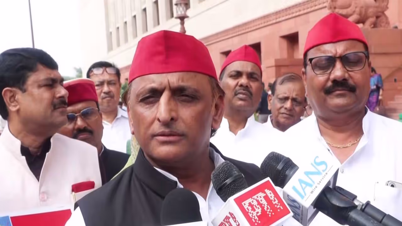 Samajwadi Party Chief Akhilesh Yadav (Photo/ANI) Samajwadi Party Chief Akhilesh Yadav (Photo/ANI)