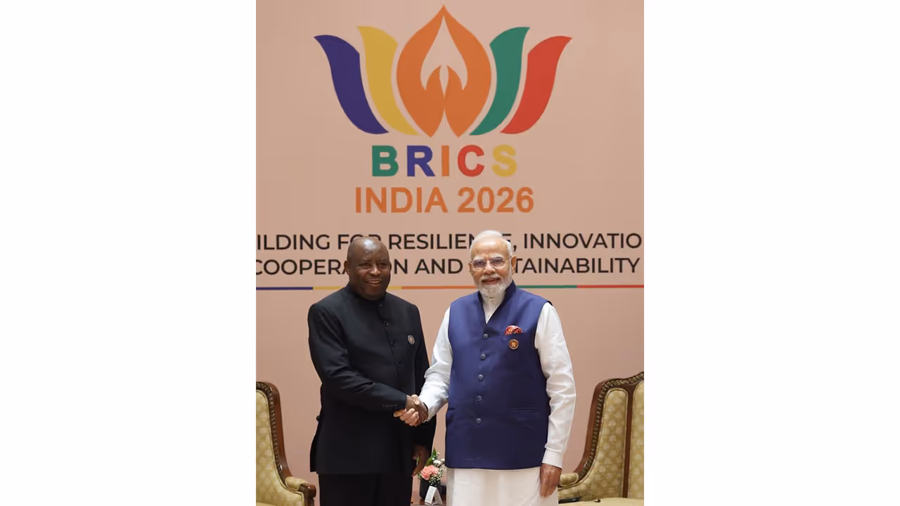 Prime Minister Narendra Modi and Burundi President Évariste Ndayishimiye (Photo/X@MEAIndia) Prime Minister Narendra Modi and Burundi President Évariste Ndayishimiye (Photo/X@MEAIndia)
