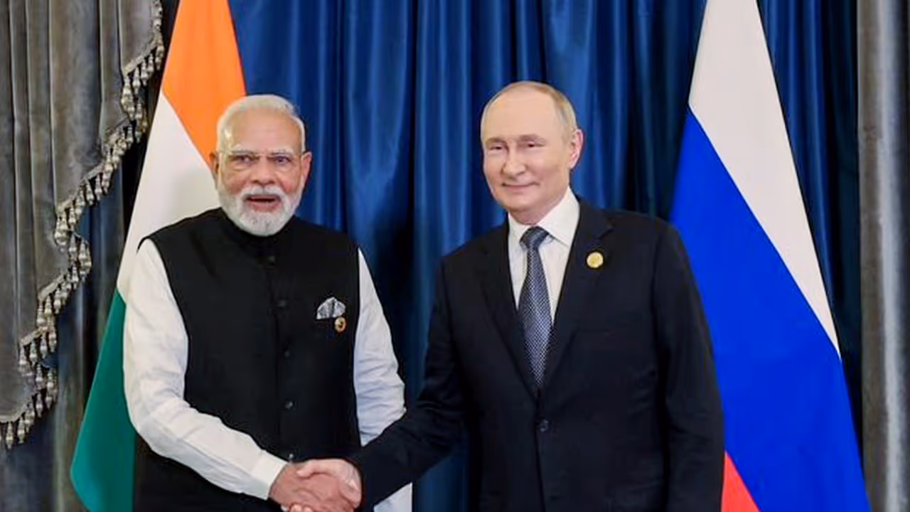 PM Modi with Russian President Vladimir Putin (File Photo/ANI) PM Modi with Russian President Vladimir Putin (File Photo/ANI)