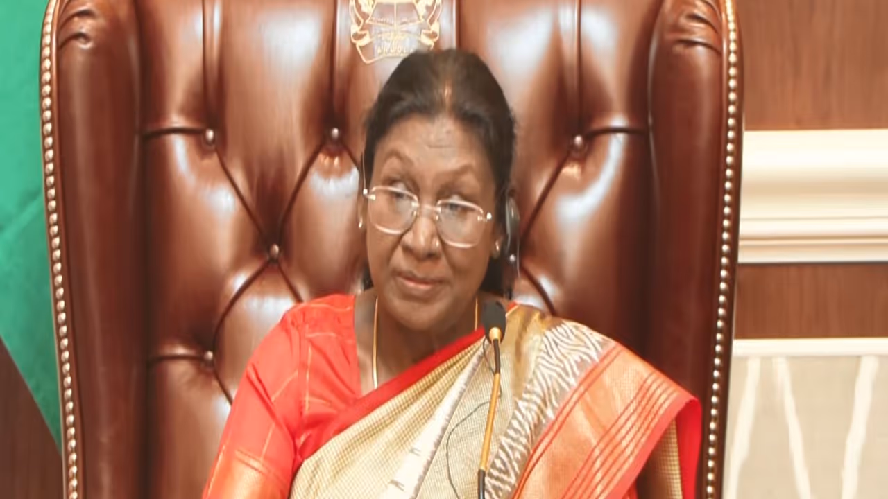 President Droupadi Murmu in Luanda during bilateral talks with Angolan President João Manuel Gonçalves Lourenço. (Photo/ANI) President Droupadi Murmu in Luanda during bilateral talks with Angolan President João Manuel Gonçalves Lourenço. (Photo/ANI)