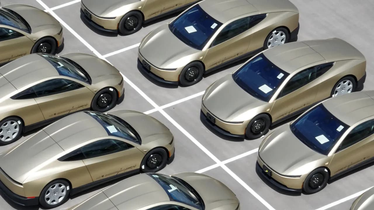 https://stocktwits.com/news articles/markets/equity/gary black says tesla stock will remain moribund until musk deploys unsupervised cybercabs at scale/cZYcKsLRJjq https://stocktwits.com/news articles/markets/equity/gary black says tesla stock will remain moribund until musk deploys unsupervised cybercabs at scale/cZYcKsLRJjq