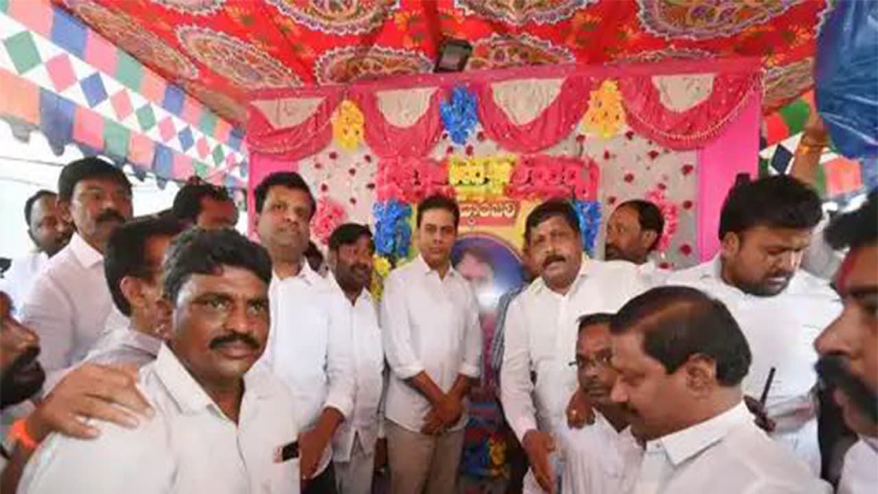 KTR visits family of BRS worker killed by Congress Goons (Photo/ANI) KTR visits family of BRS worker killed by Congress Goons (Photo/ANI)