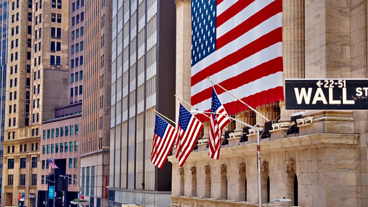 https://stocktwits.com/news articles/markets/equity/dow soars trump iran strikes called off crude biggest single day fall 6 weeks/cZoTglRRJdq https://stocktwits.com/news articles/markets/equity/dow soars trump iran strikes called off crude biggest single day fall 6 weeks/cZoTglRRJdq