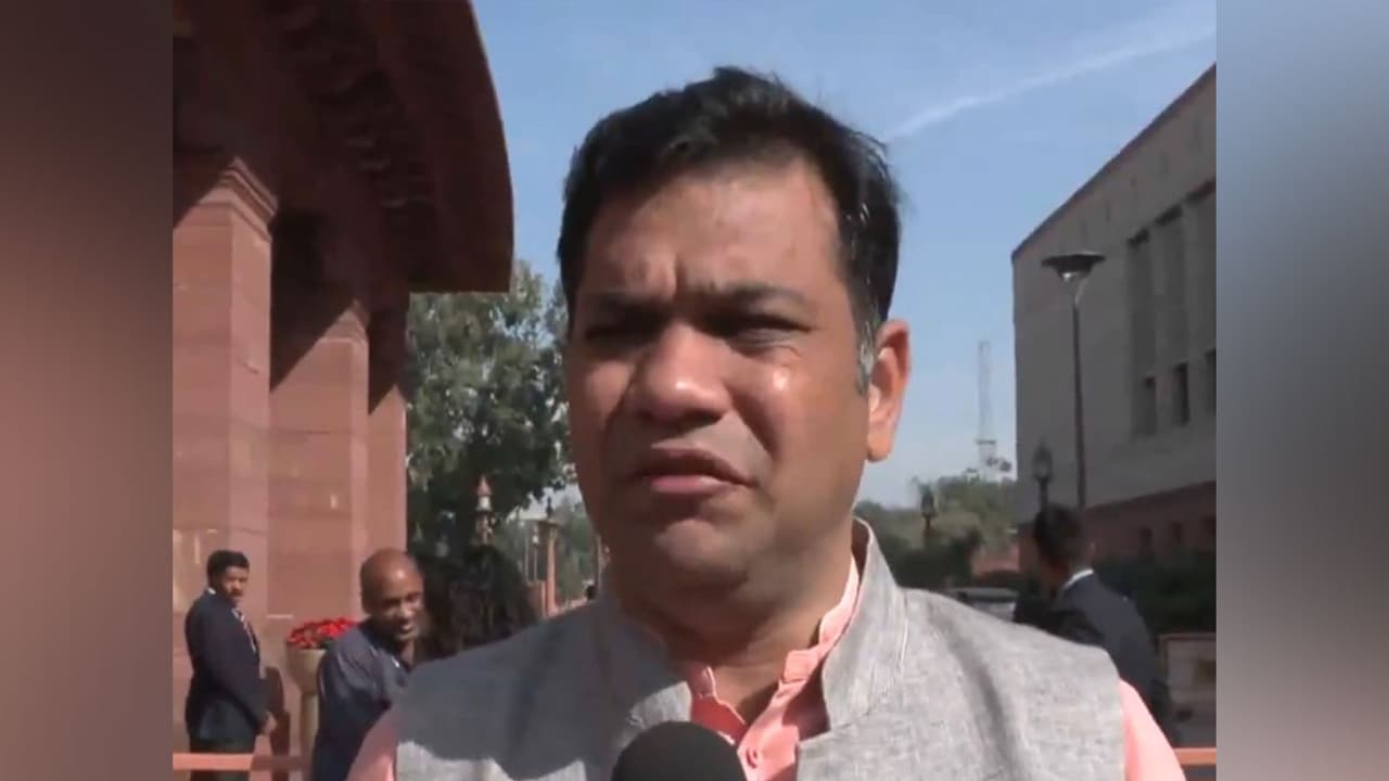 Congress Lok Sabha MP Hibi Eden (File Photo/ANI) Congress Lok Sabha MP Hibi Eden (File Photo/ANI)