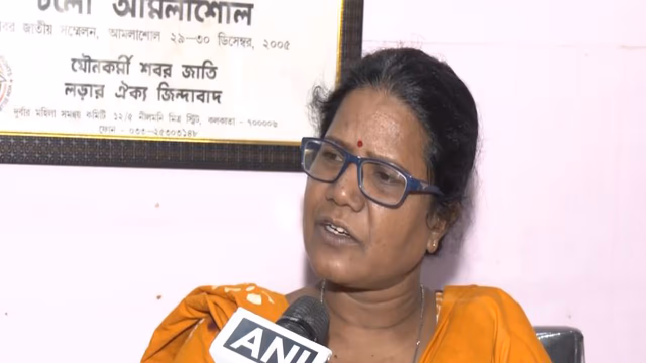 Secretary of the Durbar Mahila Samanwaya Samiti, Sonagachi, Bishakha Laskar (Photo/ANI) Secretary of the Durbar Mahila Samanwaya Samiti, Sonagachi, Bishakha Laskar (Photo/ANI)