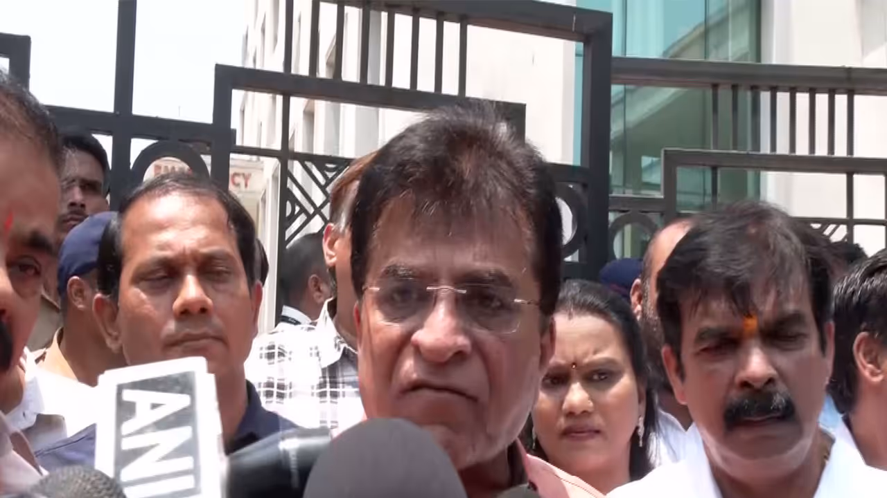 BJP leader Kirit Somaiya (Photo/ANI) BJP leader Kirit Somaiya (Photo/ANI)
