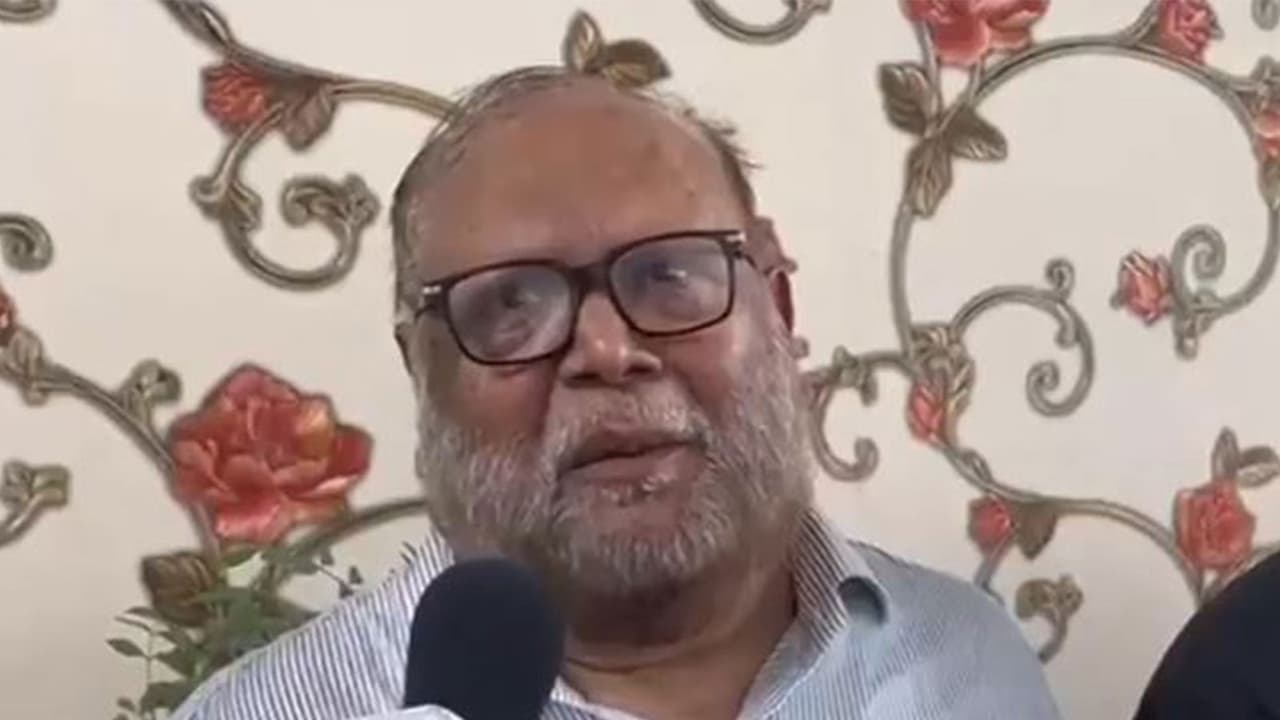 Syed Sajjadul Karim Kabul, Convenor of Bangladesh Petrol Pump Owners' Association (Photo/ANI) Syed Sajjadul Karim Kabul, Convenor of Bangladesh Petrol Pump Owners' Association (Photo/ANI)