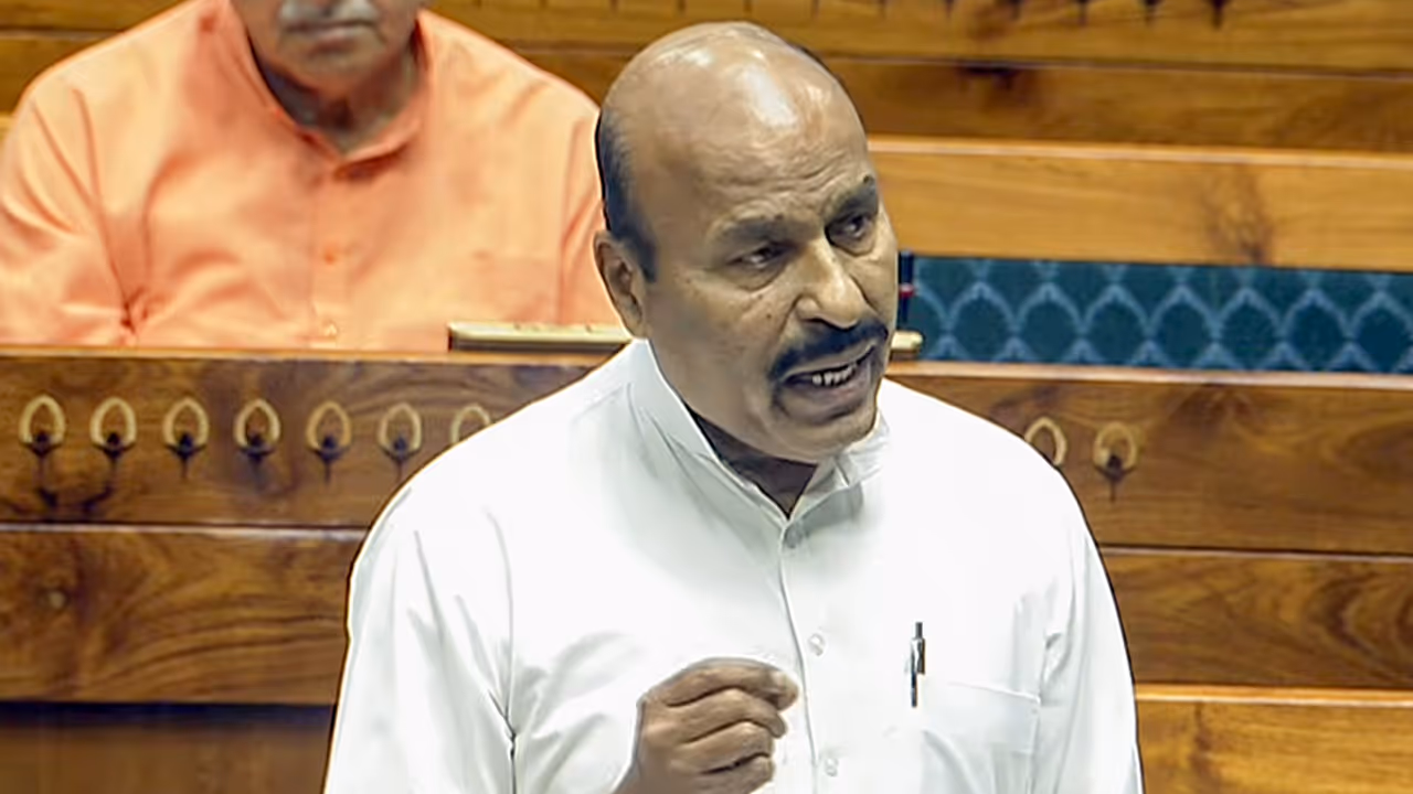 Union Minister of Social Justice and Empowerment Virendra Kumar (File Photo/ANI) Union Minister of Social Justice and Empowerment Virendra Kumar (File Photo/ANI)