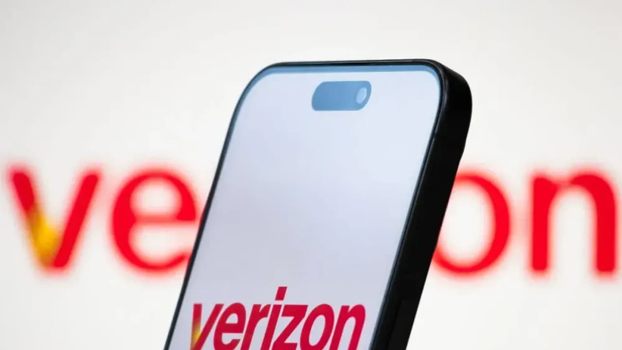 https://stocktwits.com/news articles/markets/equity/verizon launches next gen vehicle communication platform/chkuji5RbDG https://stocktwits.com/news articles/markets/equity/verizon launches next gen vehicle communication platform/chkuji5RbDG
