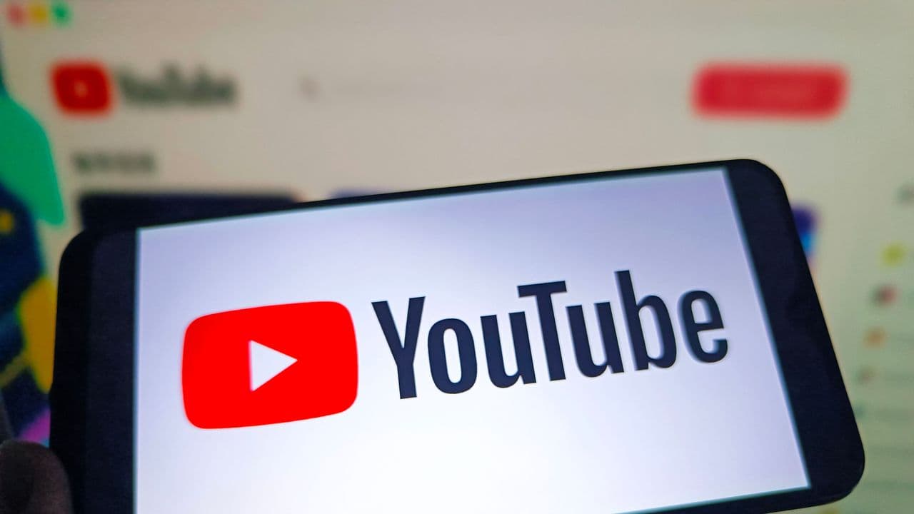 https://stocktwits.com/news articles/markets/equity/ftc probes youtube over suspended social media accounts says report googl stock in focus/cZYqYHSRJqp https://stocktwits.com/news articles/markets/equity/ftc probes youtube over suspended social media accounts says report googl stock in focus/cZYqYHSRJqp