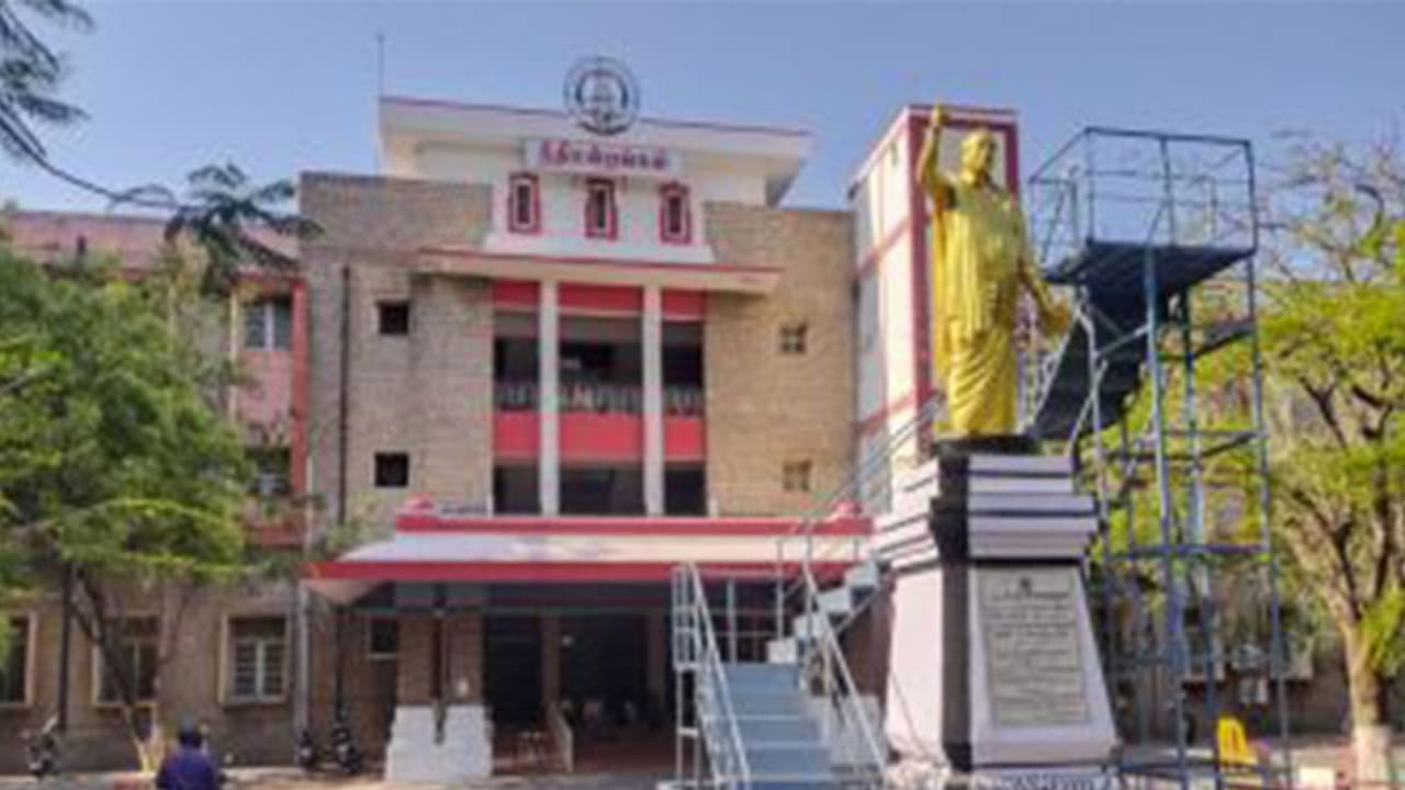 Madurai District Court (Photo/madurai.dcourts.gov.in) Madurai District Court (Photo/madurai.dcourts.gov.in)