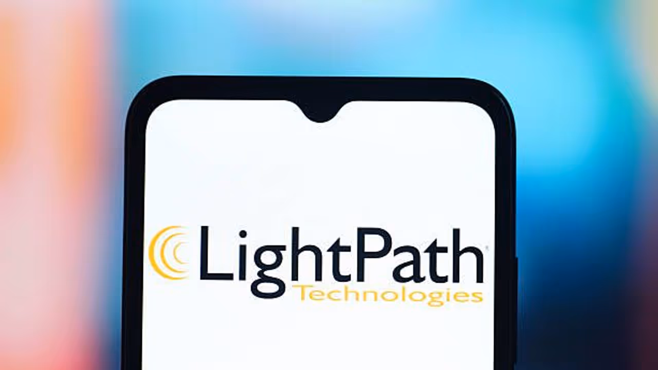https://stocktwits.com/news articles/markets/equity/light path secures massive drone optics order ceo calls deal a significant milestone for defense business/cZUefOYRBC1 https://stocktwits.com/news articles/markets/equity/light path secures massive drone optics order ceo calls deal a significant milestone for defense business/cZUefOYRBC1