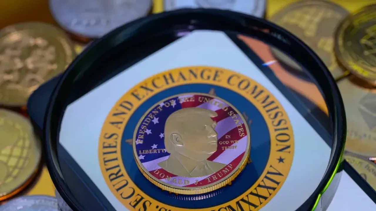 SEC Hits Pause On XRP, Solana, Litecoin, Dogecoin ETFs — Retail Backs Ripple But Skeptical On Others SEC Hits Pause On XRP, Solana, Litecoin, Dogecoin ETFs — Retail Backs Ripple But Skeptical On Others