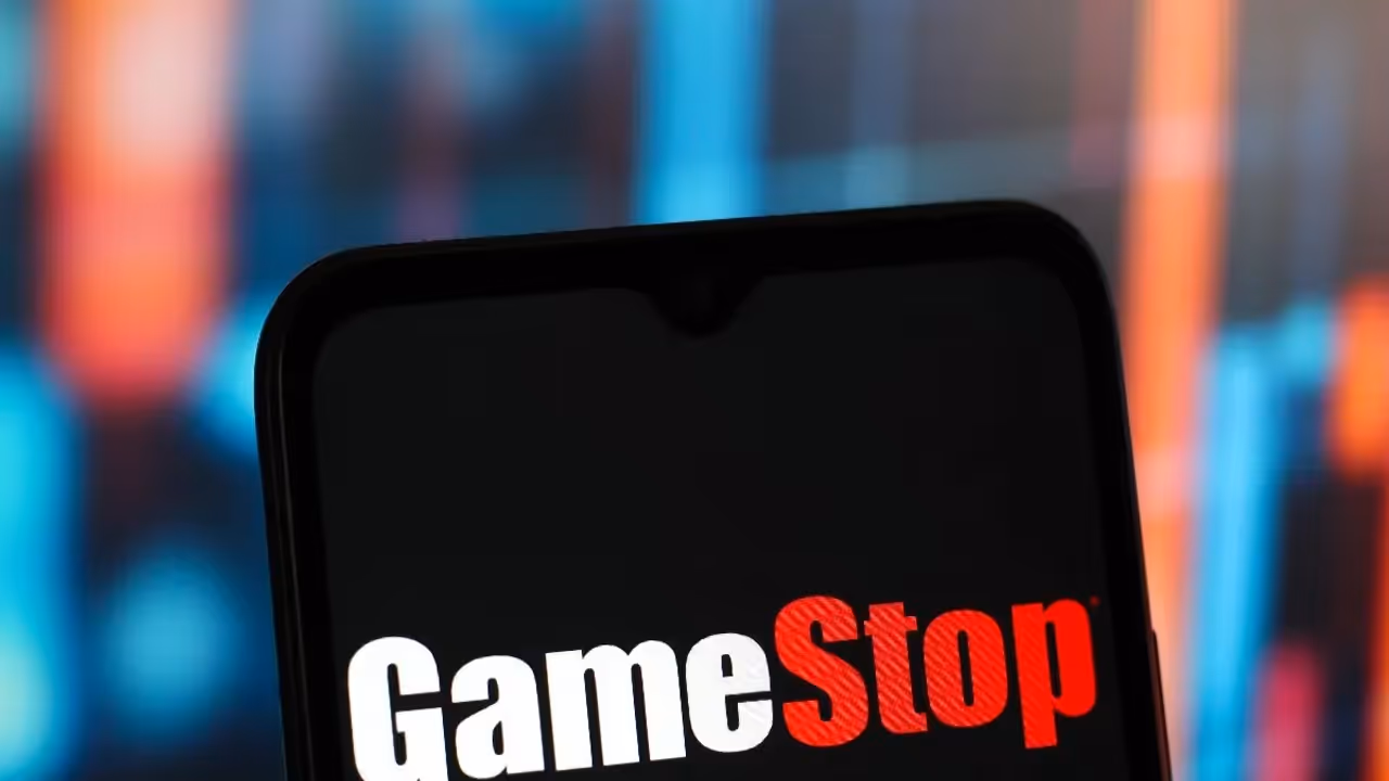 https://stocktwits.com/news articles/markets/equity/gme stock ticks up overnight retail believes game stop s massive debt exchange signals a bigger corporate play/cZo5419RJ3M https://stocktwits.com/news articles/markets/equity/gme stock ticks up overnight retail believes game stop s massive debt exchange signals a bigger corporate play/cZo5419RJ3M