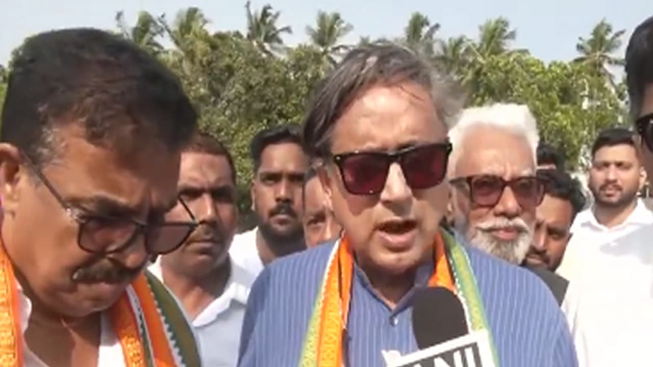 Congress MP Shashi Tharoor (Photo/ANI) Congress MP Shashi Tharoor (Photo/ANI)