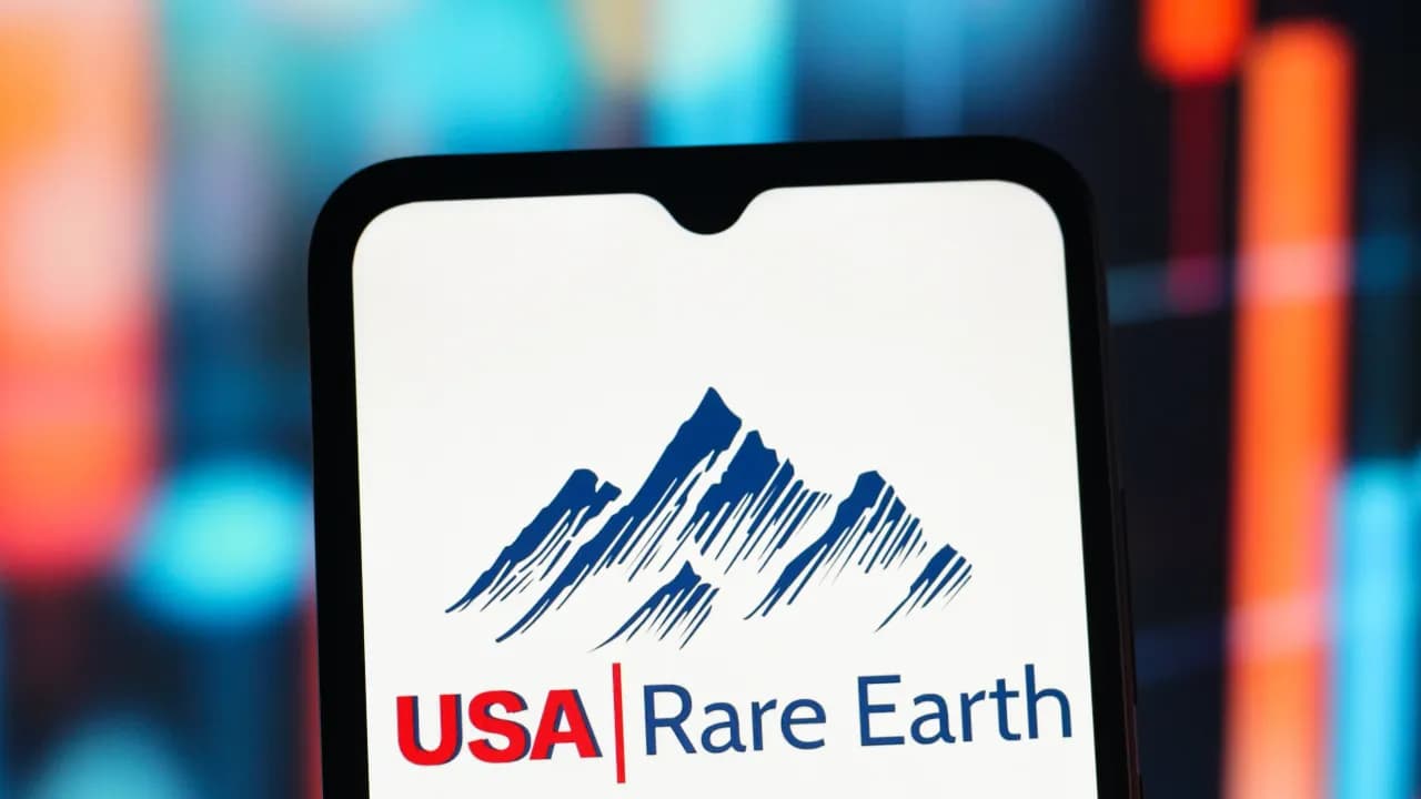 https://stocktwits.com/news articles/markets/equity/usa rare earth stock rises after clearing regulatory hurdle in lcm acquisition/cLPIwYuRE5w https://stocktwits.com/news articles/markets/equity/usa rare earth stock rises after clearing regulatory hurdle in lcm acquisition/cLPIwYuRE5w
