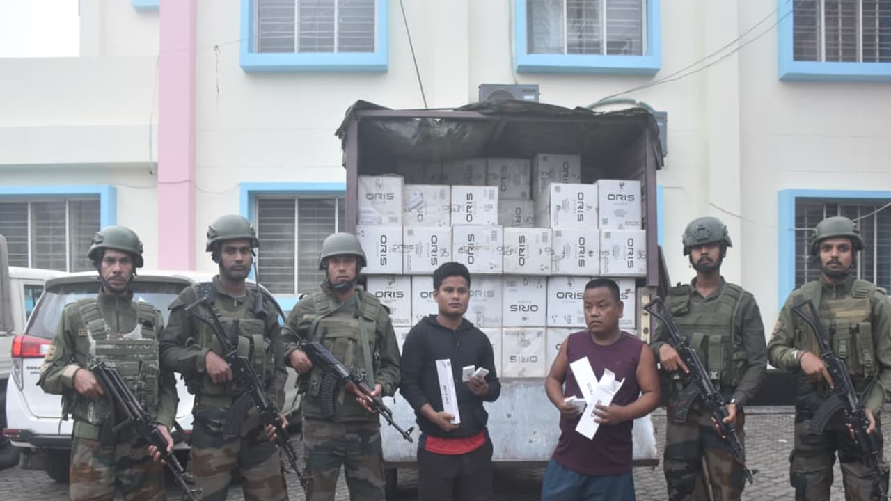 Assam Rifles, DRI siezes large consignment of foriegn cigarettes (Photo/AssamRifles)
