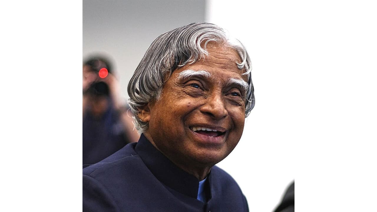 Former President APJ Abdul Kalam (Photo/X@@yadavakhilesh) Former President APJ Abdul Kalam (Photo/X@@yadavakhilesh)