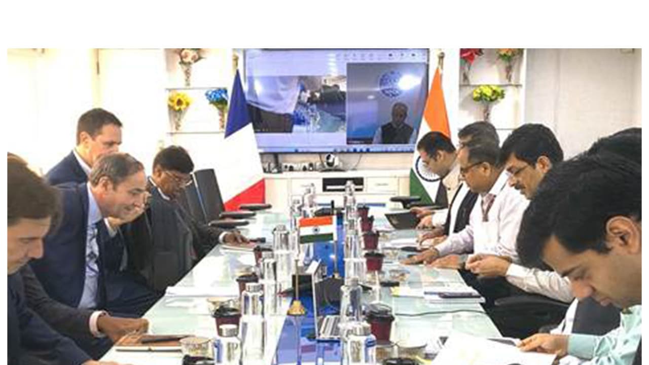 India France power sector talks in New Delhi (Photo/PIB) India France power sector talks in New Delhi (Photo/PIB)