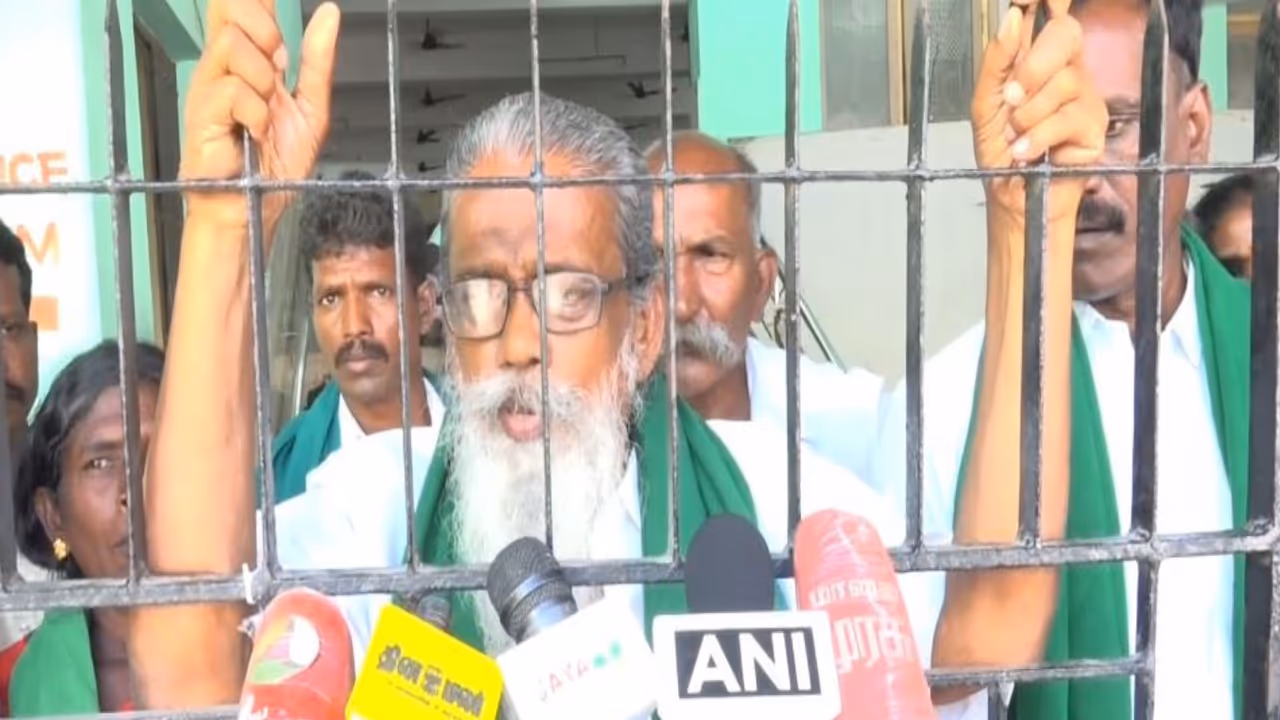 Tamil Nadu: Around 50 farmers led by Ayyakannu detained in Trichy over Cauvery water issue (Photo/ANI) Tamil Nadu: Around 50 farmers led by Ayyakannu detained in Trichy over Cauvery water issue (Photo/ANI)