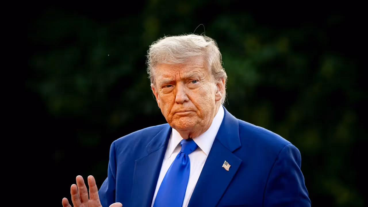 https://stocktwits.com/news-articles/markets/equity/trump-reveals-us-iran-to-meet-next-week/chmJZyIRREk