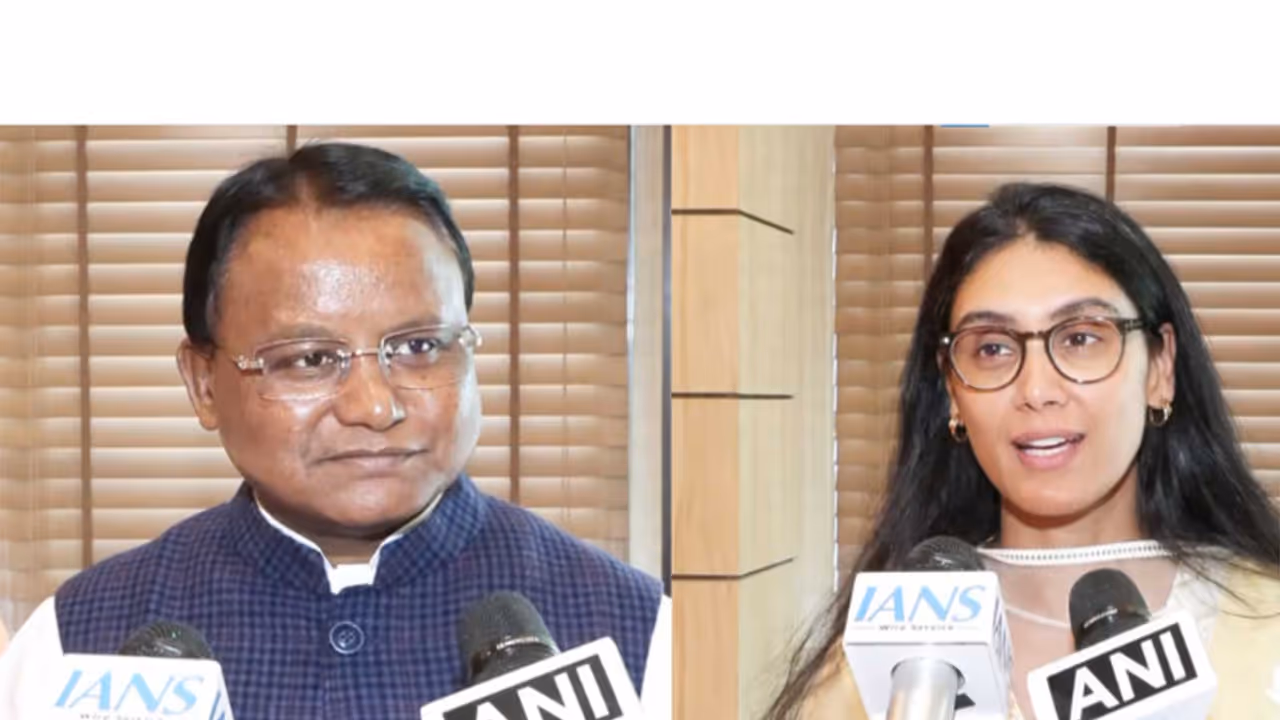 Mohan Charan Majhi, Chief Minister, Odisha and Roshni Nadar Malhotra, Chairperson, HCLTech (Photo/ANI) Mohan Charan Majhi, Chief Minister, Odisha and Roshni Nadar Malhotra, Chairperson, HCLTech (Photo/ANI)
