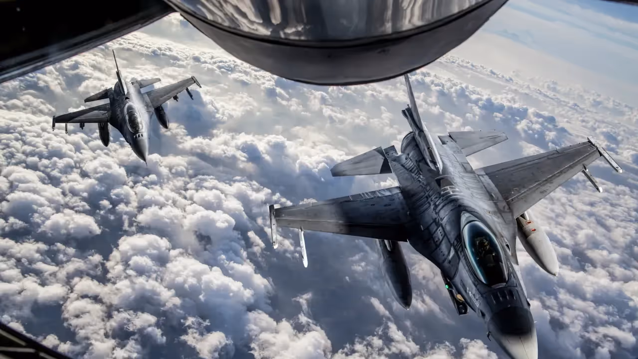 https://stocktwits.com/news articles/markets/equity/lmt rtx lhx hii stocks win big this week amid pentagon spending ramp up/cZUGPScRBU7 https://stocktwits.com/news articles/markets/equity/lmt rtx lhx hii stocks win big this week amid pentagon spending ramp up/cZUGPScRBU7