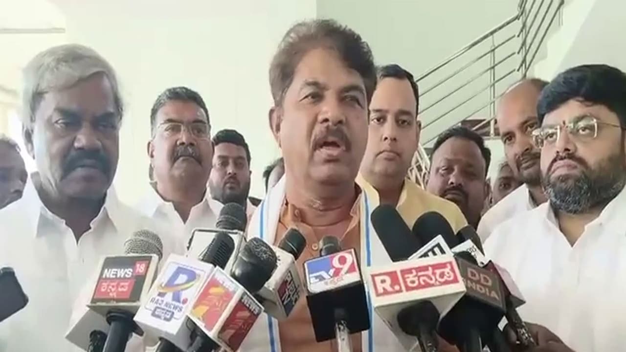 BJP leader and LoP in Karnataka Legislative Assembly R Ashok (Photo/ANI) BJP leader and LoP in Karnataka Legislative Assembly R Ashok (Photo/ANI)