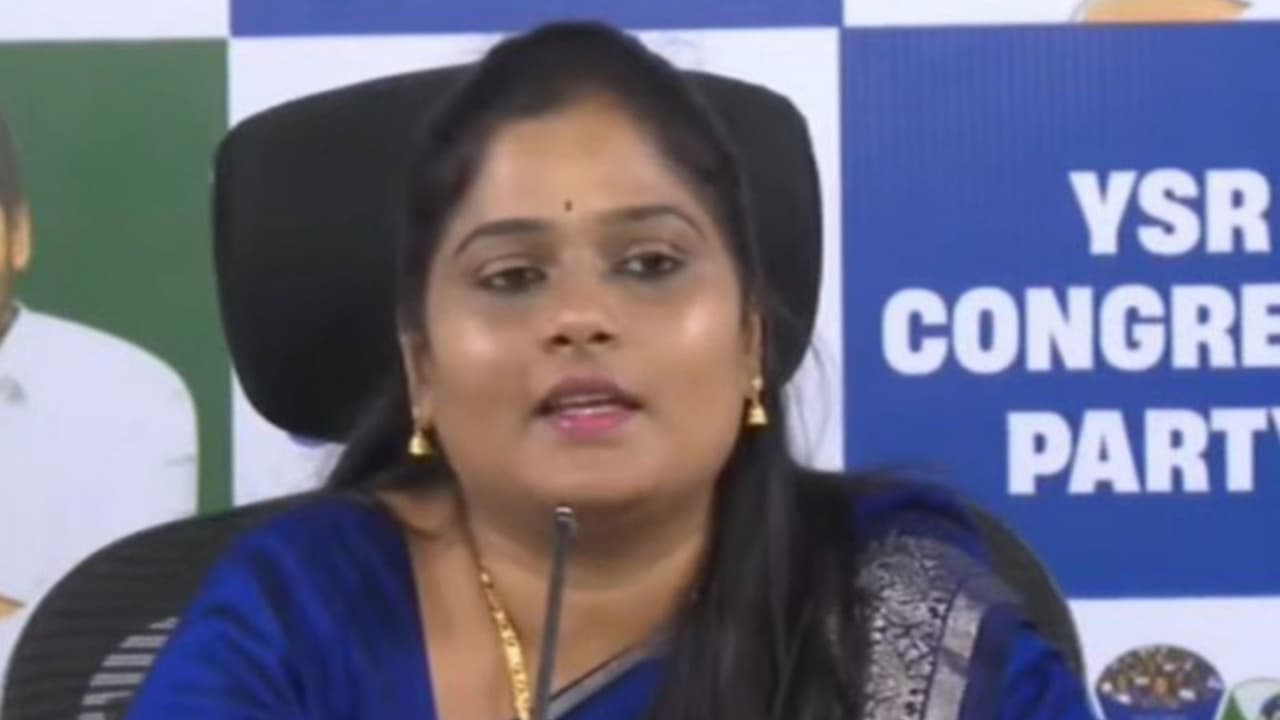 YSRCP spokesperson Naga Malleswari (Photo/ysrcongress) YSRCP spokesperson Naga Malleswari (Photo/ysrcongress)