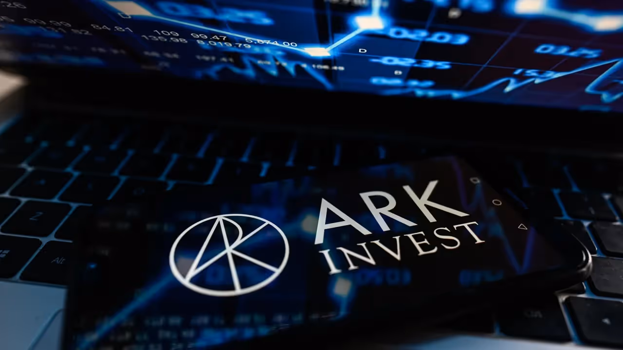 https://stocktwits.com/news articles/markets/equity/secz stock jumps as cathie wood s ark tokenizes venture fund with securitize on ethereum/cZMar05RBa3 https://stocktwits.com/news articles/markets/equity/secz stock jumps as cathie wood s ark tokenizes venture fund with securitize on ethereum/cZMar05RBa3
