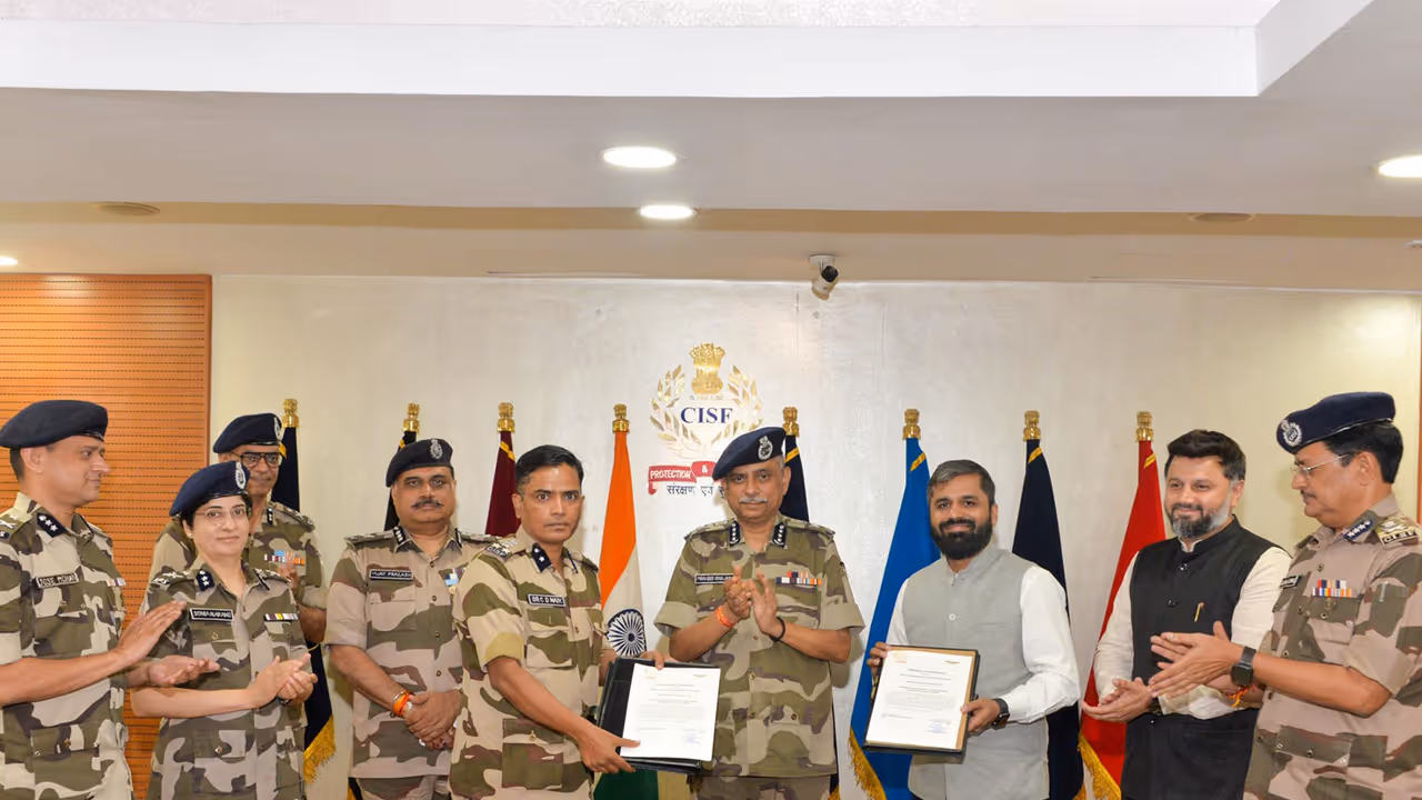 CISF and Drone Federation of India sign MoU (Photo/CISF) CISF and Drone Federation of India sign MoU (Photo/CISF)