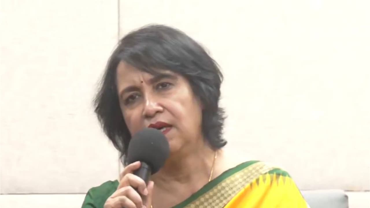 Bangladeshi author and activist Taslima Nasreen speaking during press conference in Kolkata (Photo/ANI) Bangladeshi author and activist Taslima Nasreen speaking during press conference in Kolkata (Photo/ANI)