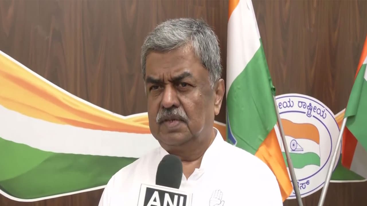 Karnataka Congress President BK Hariprasad (Photo/ANI) Karnataka Congress President BK Hariprasad (Photo/ANI)