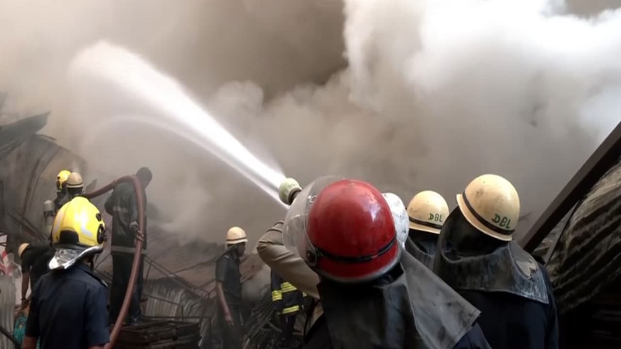 Massive fire breaks out at a godown in Surat (Photo/ANI) Massive fire breaks out at a godown in Surat (Photo/ANI)