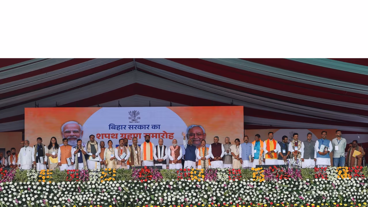 NDA leaders during new Bihar cabinet oath taking ceremony in Patna (Photo: x/@narendramodi) NDA leaders during new Bihar cabinet oath taking ceremony in Patna (Photo: x/@narendramodi)