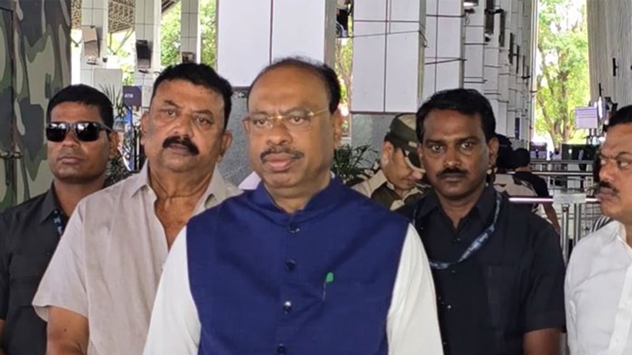 Maharashtra Minister and senior BJP leader Chandrashekhar Bawankule (Photo/ANI) Maharashtra Minister and senior BJP leader Chandrashekhar Bawankule (Photo/ANI)
