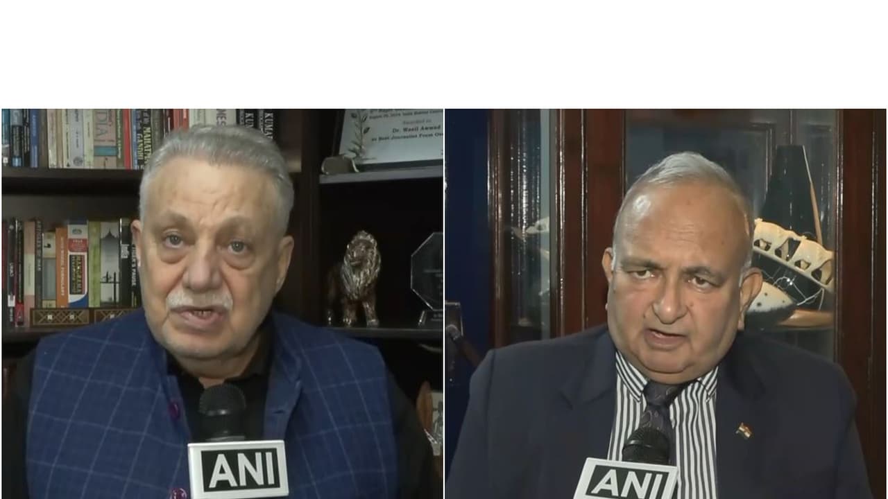 Foreign Affairs Experts Waiel Awwad and Mahesh Sachdev (Photo/ANI) Foreign Affairs Experts Waiel Awwad and Mahesh Sachdev (Photo/ANI)