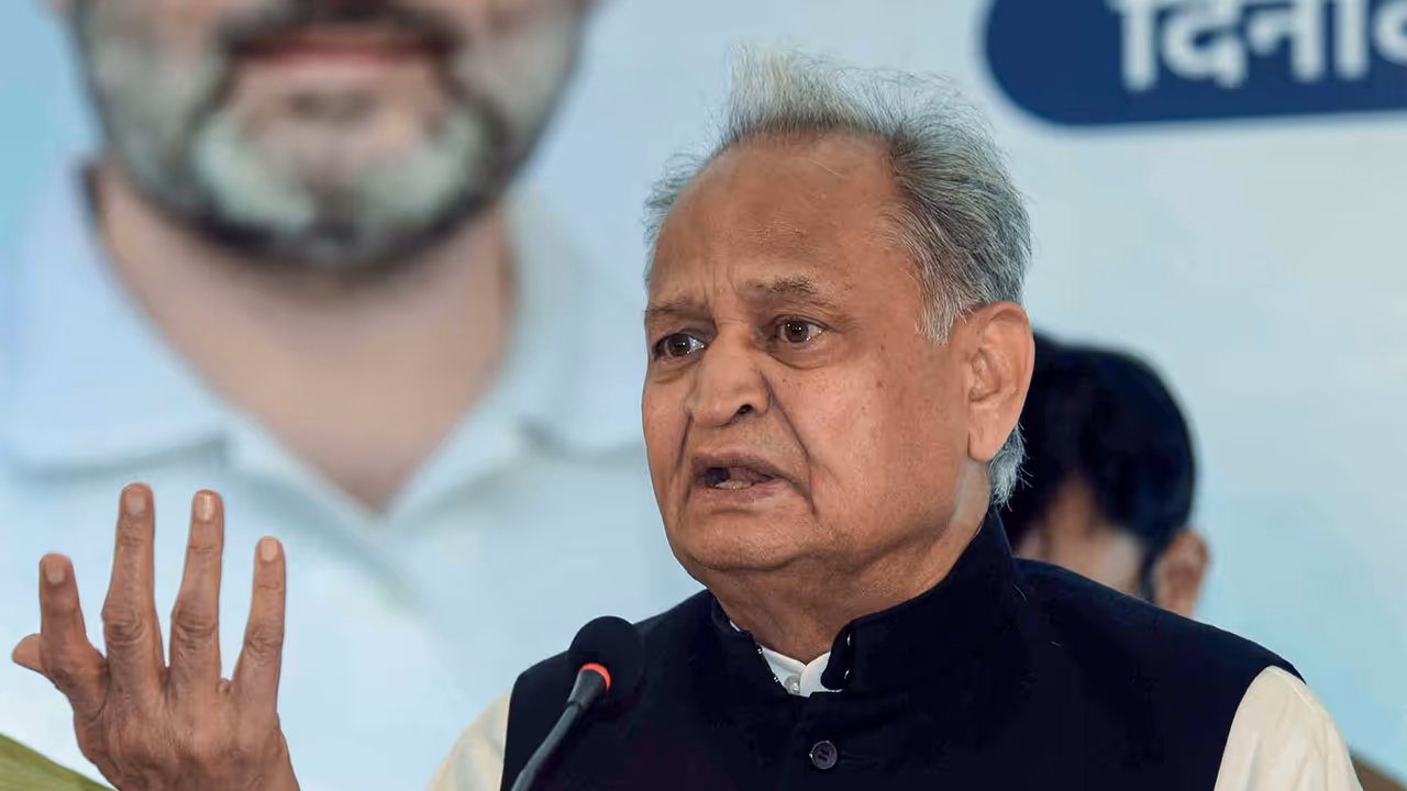 Former Rajasthan Chief Minister Ashok Gehlot (Photo/ANI) Former Rajasthan Chief Minister Ashok Gehlot (Photo/ANI)