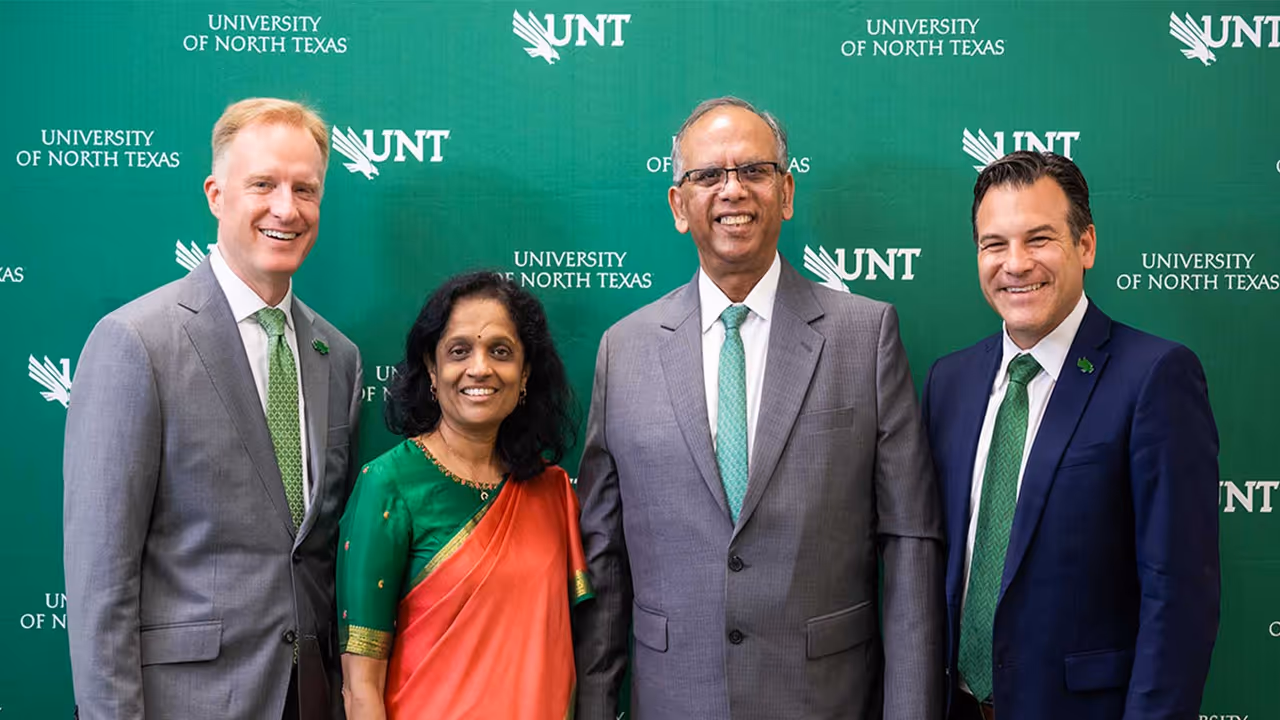 UNT President Harrison Keller, PhD, Anuradha and Vikas Sinha, and Vice President of Advancement Brandon Buzbee (Photo/northtexan.unt.edu) UNT President Harrison Keller, PhD, Anuradha and Vikas Sinha, and Vice President of Advancement Brandon Buzbee (Photo/northtexan.unt.edu)