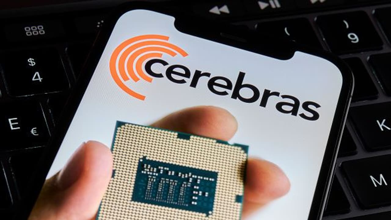 https://stocktwits.com/news articles/markets/equity/cerebras teams up with gimlet labs for ai inference cloud first data center due this year/cZMjbPNRBXc https://stocktwits.com/news articles/markets/equity/cerebras teams up with gimlet labs for ai inference cloud first data center due this year/cZMjbPNRBXc
