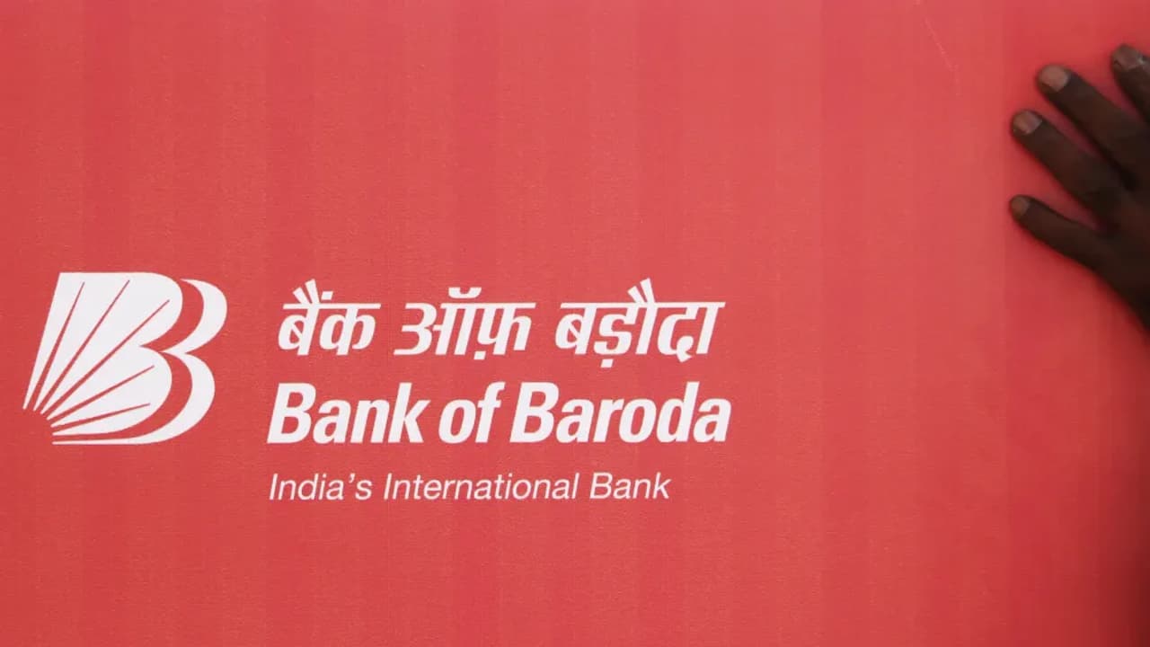 https://stocktwits.com/news articles/markets/equity/bank of baroda stock pressure q4 sebi ras/chiB3TJRbSH https://stocktwits.com/news articles/markets/equity/bank of baroda stock pressure q4 sebi ras/chiB3TJRbSH