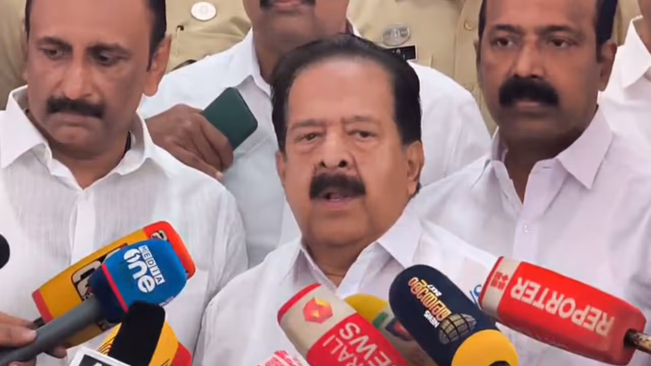 Kerala Home Minister Ramesh Chennithala (Photo/ANI) Kerala Home Minister Ramesh Chennithala (Photo/ANI)