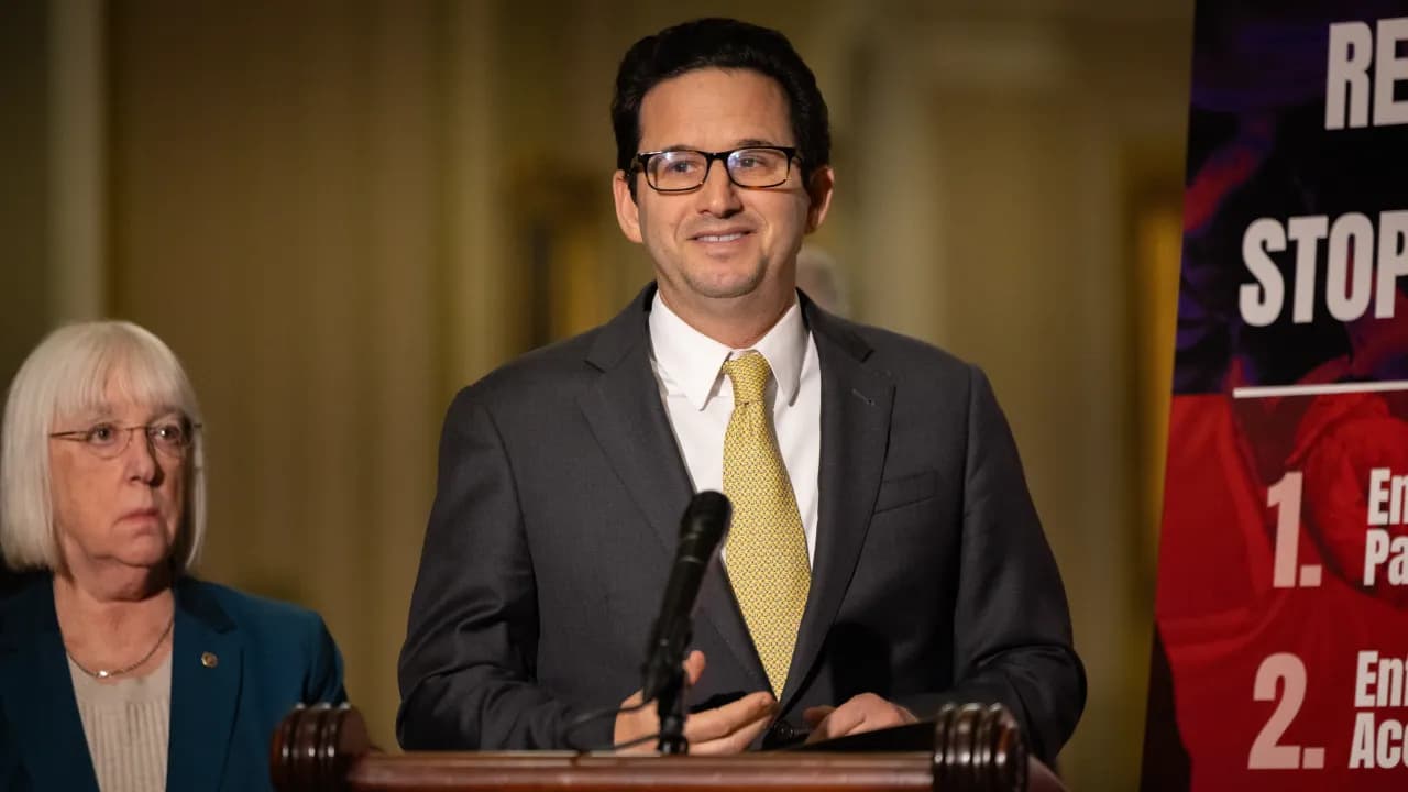 https://stocktwits.com/news articles/markets/equity/ai tax coming sen brian schatz signals senate push labor market fears/cZTchWtRITb https://stocktwits.com/news articles/markets/equity/ai tax coming sen brian schatz signals senate push labor market fears/cZTchWtRITb