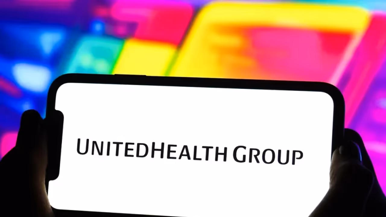 https://stocktwits.com/news articles/markets/equity/unh stock earnings analyst short premium cut january call cost/cZxBInFRBoc https://stocktwits.com/news articles/markets/equity/unh stock earnings analyst short premium cut january call cost/cZxBInFRBoc